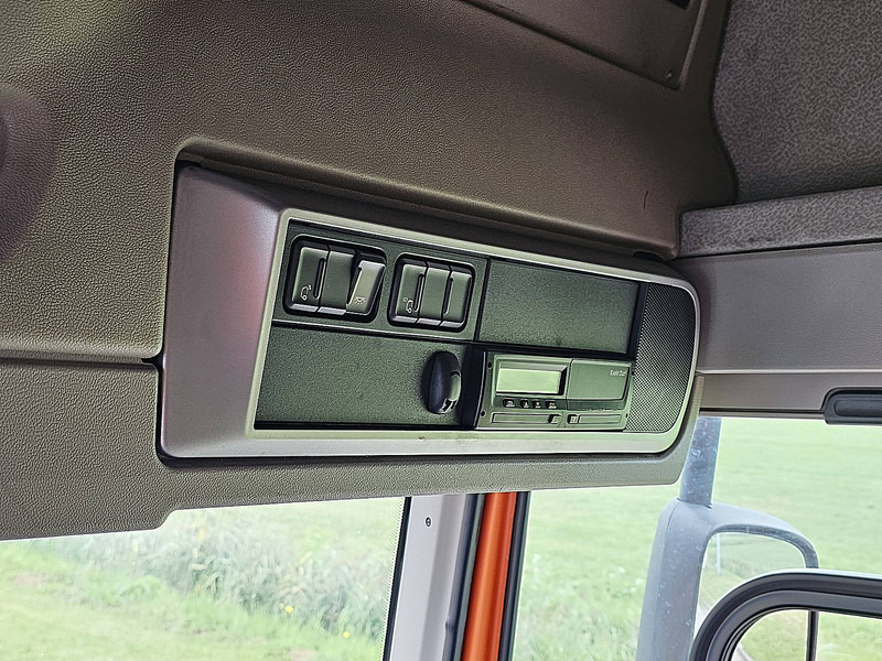 Тягач DAF CF 460 SPACECAB 6X2 RHD: фото 10 Тягач DAF CF 460 SPACECAB 6X2 RHD: фото 10