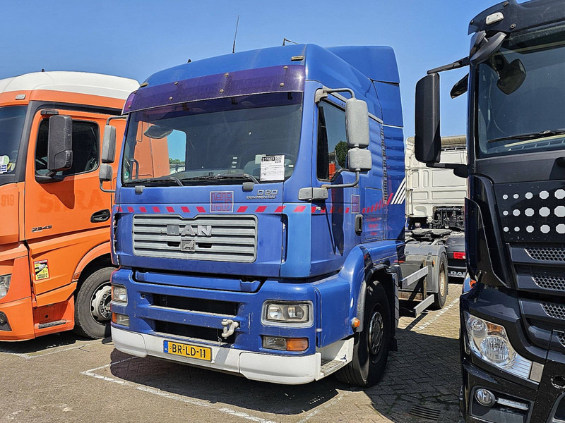 MAN 18.390 TGA LX NL-TRUCK - Тягач: фото 2 MAN 18.390 TGA LX NL-TRUCK - Тягач: фото 2