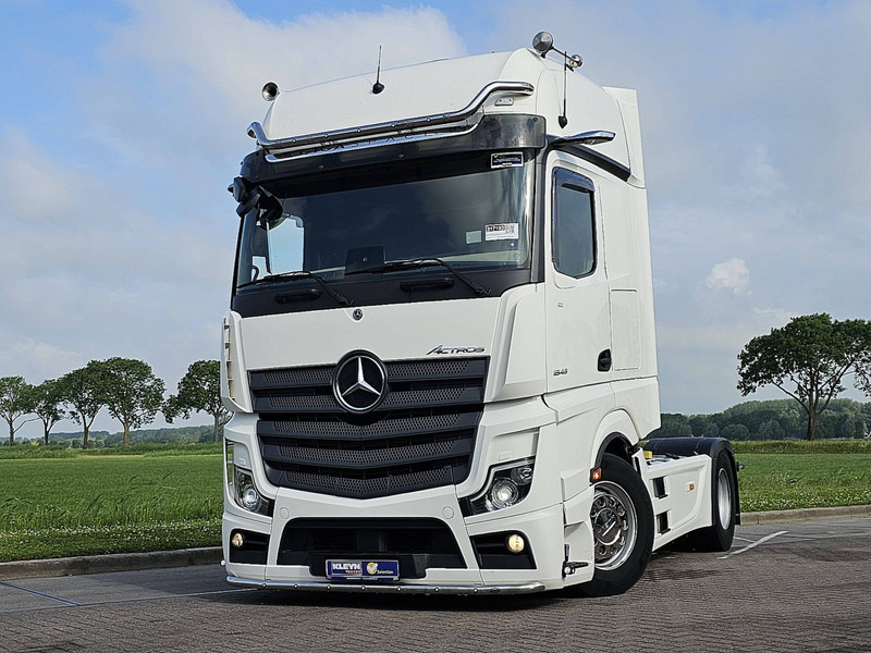 Mercedes-Benz ACTROS 1845 LS GIGASPACE RET. XENON - Тягач: фото 1 Mercedes-Benz ACTROS 1845 LS GIGASPACE RET. XENON - Тягач: фото 1
