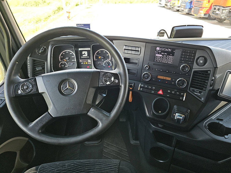 Тягач Mercedes-Benz ACTROS 1845 LS: фото 8
