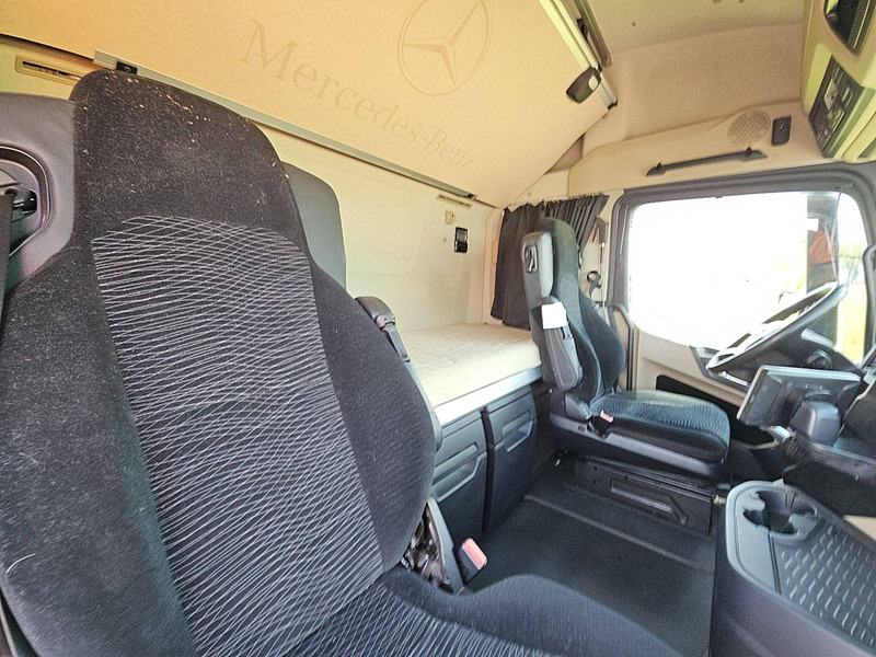Тягач Mercedes-Benz ACTROS 1845 LS: фото 15