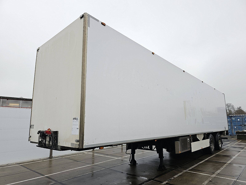 Van Eck U T-2 I - Полуприцеп-фургон: фото 1 Van Eck U T-2 I - Полуприцеп-фургон: фото 1