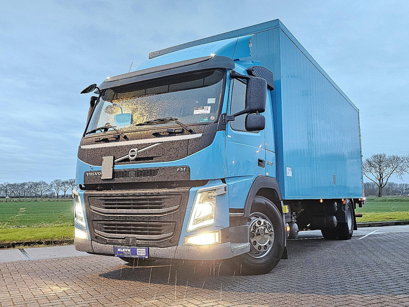 Volvo FM 370 19.5T 2.5T LIFT AIRC - Грузовик с закрытым кузовом: фото 1 Volvo FM 370 19.5T 2.5T LIFT AIRC - Грузовик с закрытым кузовом: фото 1