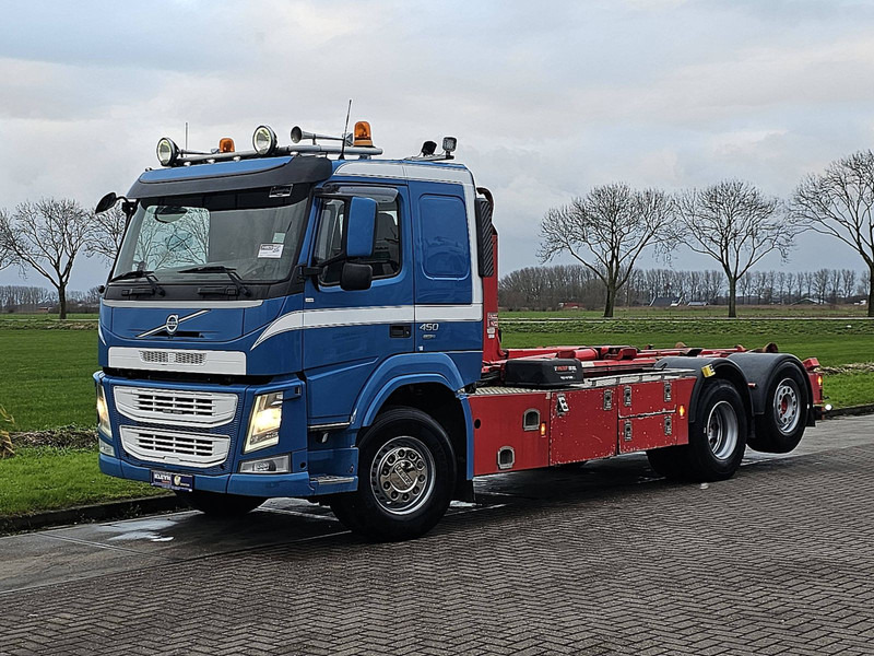 Volvo FM 450 6X2*4 HIAB XR18SL56 - Крюковой мультилифт: фото 2 Volvo FM 450 6X2*4 HIAB XR18SL56 - Крюковой мультилифт: фото 2