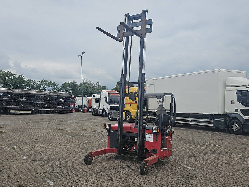 Moffet mounty M4 20.1 1WD 3.6M HIGH - Телескопический погрузчик: фото 2 Moffet mounty M4 20.1 1WD 3.6M HIGH - Телескопический погрузчик: фото 2