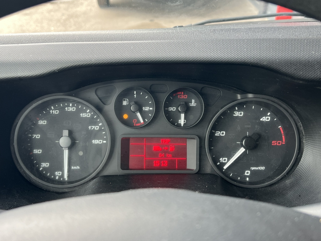 Iveco Daily 35S16 E6 Klima Tempomat Kamera AHK-3.500kg - Цельнометаллический фургон: фото 3 Iveco Daily 35S16 E6 Klima Tempomat Kamera AHK-3.500kg - Цельнометаллический фургон: фото 3