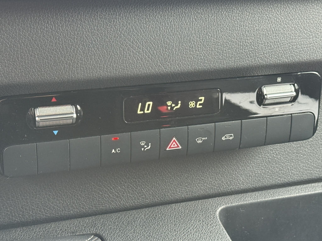 Mercedes-Benz Sprinter 315 CDI Klima Kamera UPS-Integralkoffer - Фургон с закрытым кузовом: фото 2 Mercedes-Benz Sprinter 315 CDI Klima Kamera UPS-Integralkoffer - Фургон с закрытым кузовом: фото 2