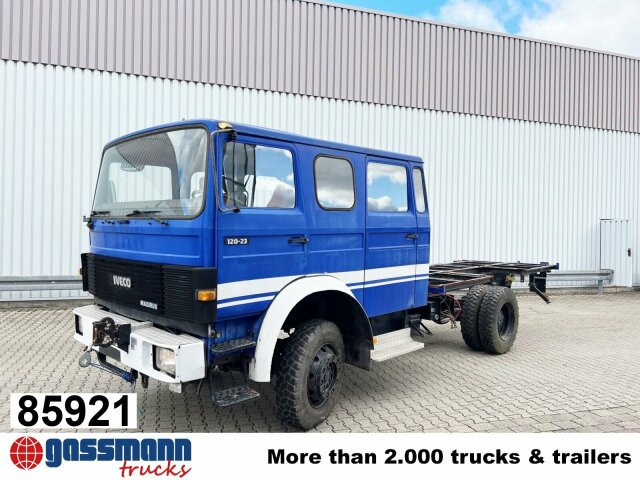 Iveco 120-23 AW 4x4 Doka, V8-Motor, Seilwinde - Грузовик-шасси: фото 1 Iveco 120-23 AW 4x4 Doka, V8-Motor, Seilwinde - Грузовик-шасси: фото 1