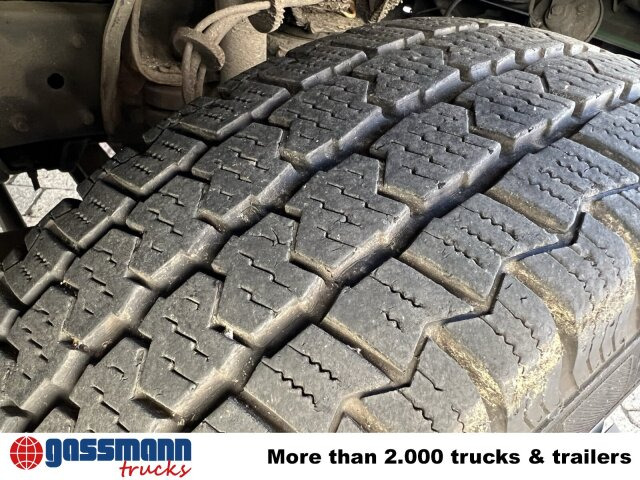 Mercedes-Benz 711 D-KA 4x2, Standklima, 11-Sitze, 2 x on stock - Микроавтобус, Пассажирский фургон: фото 2 Mercedes-Benz 711 D-KA 4x2, Standklima, 11-Sitze, 2 x on stock - Микроавтобус, Пассажирский фургон: фото 2