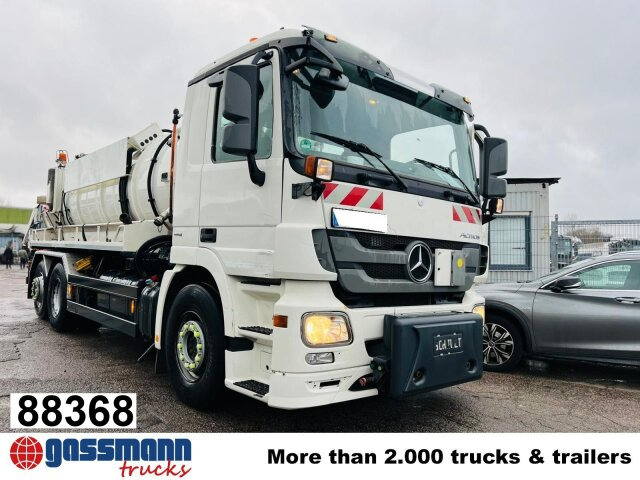 Mercedes-Benz Actros 2541 L 6x2, Müller Saug-/Spülwagen ca. - Подметально-уборочная машина: фото 1 Mercedes-Benz Actros 2541 L 6x2, Müller Saug-/Spülwagen ca. - Подметально-уборочная машина: фото 1