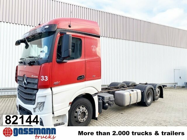 Mercedes-Benz Actros 2545 L 6x2, StreamSpace, Liftachse, - Грузовик-шасси: фото 1 Mercedes-Benz Actros 2545 L 6x2, StreamSpace, Liftachse, - Грузовик-шасси: фото 1