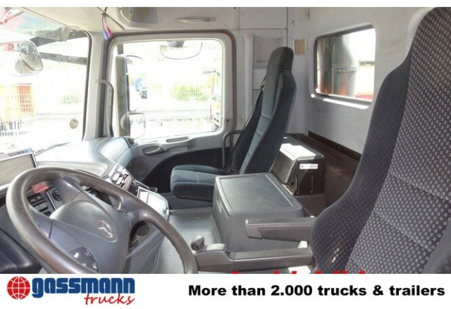 Mercedes-Benz Actros 2551L/6x2, Lenk-Liftachse V 8 Motor - Грузовик-шасси: фото 3 Mercedes-Benz Actros 2551L/6x2, Lenk-Liftachse V 8 Motor - Грузовик-шасси: фото 3