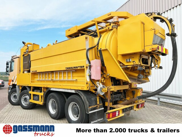 Mercedes-Benz Actros 3243 K 8x4/4, Müller Saug- und - Подметально-уборочная машина: фото 2 Mercedes-Benz Actros 3243 K 8x4/4, Müller Saug- und - Подметально-уборочная машина: фото 2