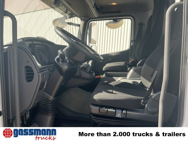 Mercedes-Benz Atego 818 K 4x2, 2x AHK, 5x VORHANDEN! - Грузовик-шасси: фото 5 Mercedes-Benz Atego 818 K 4x2, 2x AHK, 5x VORHANDEN! - Грузовик-шасси: фото 5