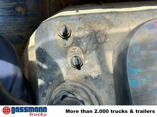 Mercedes-Benz LK 817 4x2/37, City-Abroller, 6-Zylinder Motor - Крюковой мультилифт: фото 3 Mercedes-Benz LK 817 4x2/37, City-Abroller, 6-Zylinder Motor - Крюковой мультилифт: фото 3