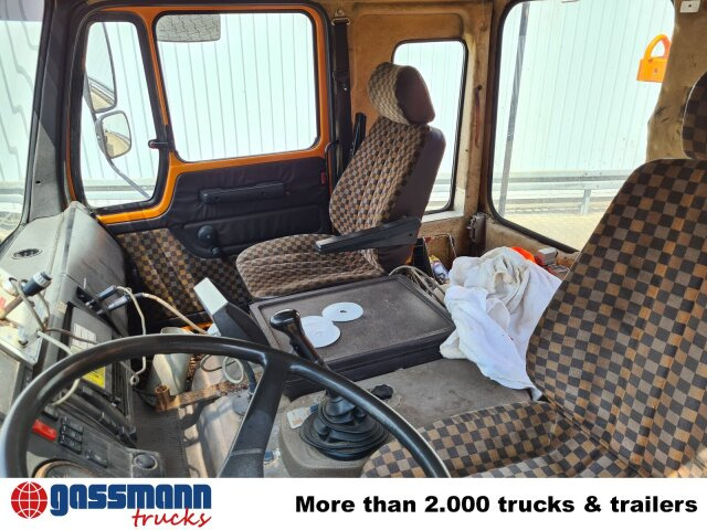 Mercedes-Benz NG 1928 A 4x4, V8-Motor, Standklima, - Грузовик-шасси: фото 4 Mercedes-Benz NG 1928 A 4x4, V8-Motor, Standklima, - Грузовик-шасси: фото 4