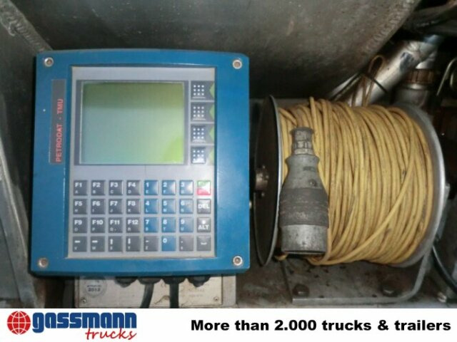 Mercedes-Benz SK 1824 L 4x2, Esterer Tankaufbau ca. 13.100l, 2 - Грузовик-цистерна: фото 4 Mercedes-Benz SK 1824 L 4x2, Esterer Tankaufbau ca. 13.100l, 2 - Грузовик-цистерна: фото 4