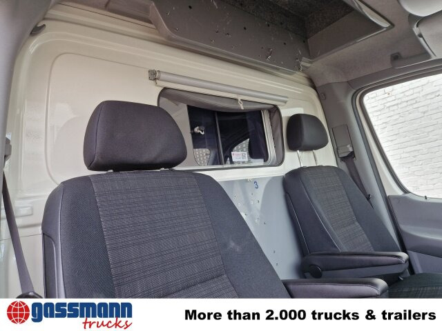 Mercedes-Benz Sprinter 516 CDI 4x2, Rettungswagen - Цельнометаллический фургон: фото 5 Mercedes-Benz Sprinter 516 CDI 4x2, Rettungswagen - Цельнометаллический фургон: фото 5