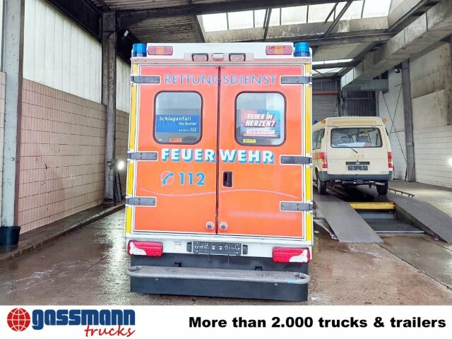 Mercedes-Benz Sprinter 516 CDI 4x2, Rettungswagen, Retarder - Цельнометаллический фургон: фото 4 Mercedes-Benz Sprinter 516 CDI 4x2, Rettungswagen, Retarder - Цельнометаллический фургон: фото 4