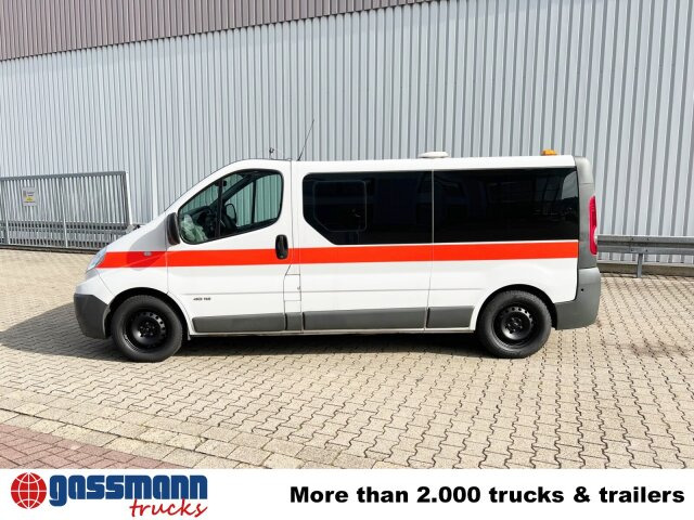 Renault Trafik 2.0 dCi115 4x2, Krankentransporter - Машина скорой помощи: фото 4 Renault Trafik 2.0 dCi115 4x2, Krankentransporter - Машина скорой помощи: фото 4