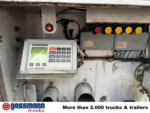 Schrader Z-STA 24-42.7/4, 4 Kammern, ca. 42700l, 2x - Полуприцеп-цистерна: фото 3 Schrader Z-STA 24-42.7/4, 4 Kammern, ca. 42700l, 2x - Полуприцеп-цистерна: фото 3