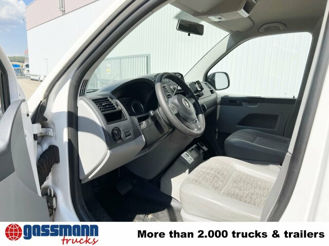 Volkswagen T5 2.0 TDI 4x2, Krankenwagen - Машина скорой помощи: фото 3 Volkswagen T5 2.0 TDI 4x2, Krankenwagen - Машина скорой помощи: фото 3