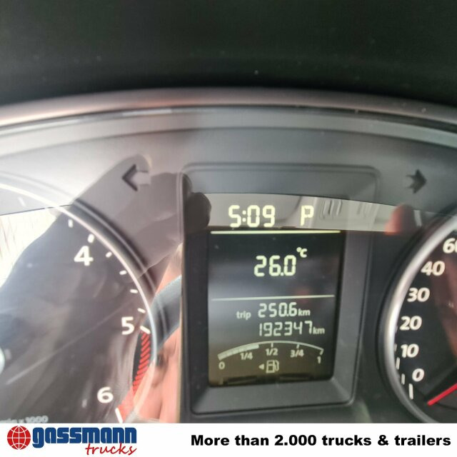 Volkswagen T5 2.0 TDI, Krankenwagen - Машина скорой помощи: фото 3 Volkswagen T5 2.0 TDI, Krankenwagen - Машина скорой помощи: фото 3