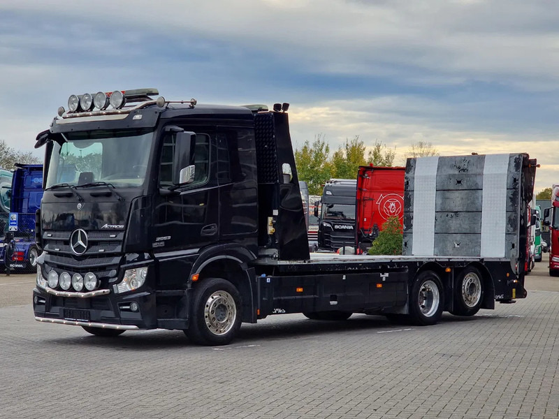 Mercedes-Benz Actros 2553 6x2 - Flabad hydraulic ramps/extension - Winch - Camera - Machine mover - Автовоз: фото 4 Mercedes-Benz Actros 2553 6x2 - Flabad hydraulic ramps/extension - Winch - Camera - Machine mover - Автовоз: фото 4