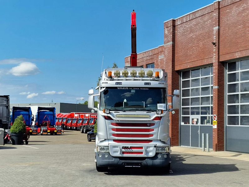 Scania R490 8x4*4 - HIAB XR24SL58 24T hooklift - Euro 6 - Full air - Steering axle - Крюковой мультилифт: фото 4 Scania R490 8x4*4 - HIAB XR24SL58 24T hooklift - Euro 6 - Full air - Steering axle - Крюковой мультилифт: фото 4