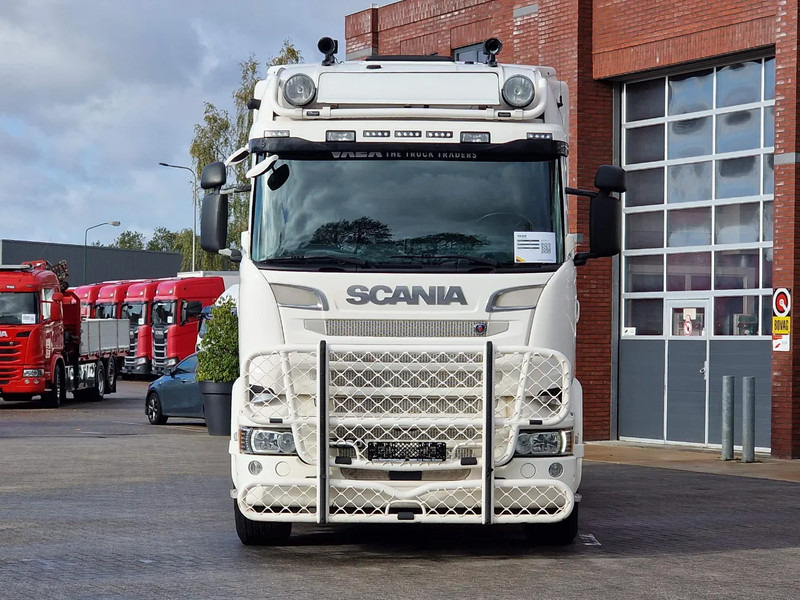 Scania R520 V8 8x2*4 - Milk tank - 19.000L - 4 compartments - Pump and counter - Retarder - Грузовик-цистерна: фото 2 Scania R520 V8 8x2*4 - Milk tank - 19.000L - 4 compartments - Pump and counter - Retarder - Грузовик-цистерна: фото 2