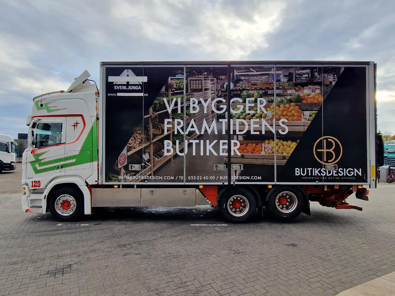 Scania R580 V8 NGS Highline 6x2 - Box with sidedoors - Loadlift - Retarder - Full air - 475 wb - Грузовик с закрытым кузовом: фото 5 Scania R580 V8 NGS Highline 6x2 - Box with sidedoors - Loadlift - Retarder - Full air - 475 wb - Грузовик с закрытым кузовом: фото 5