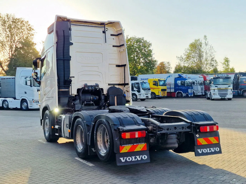 Volvo FH 13.500 Globetrotter XL 6x2 - Full air - 3.20 WB - MA VIN - Low KM - Leather - Тягач: фото 5 Volvo FH 13.500 Globetrotter XL 6x2 - Full air - 3.20 WB - MA VIN - Low KM - Leather - Тягач: фото 5