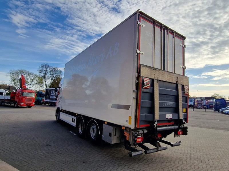 Volvo FH 13.460 Globetrotter 6x2 - Carrier Frigo Supra 850 Nordic - Loadlift - Full air - LNG - Изотермический грузовик: фото 5 Volvo FH 13.460 Globetrotter 6x2 - Carrier Frigo Supra 850 Nordic - Loadlift - Full air - LNG - Изотермический грузовик: фото 5