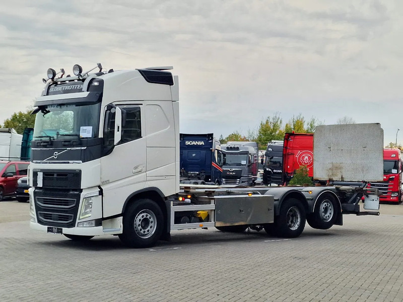 Volvo FH 13.540 Globetrotter 6x2 - BDF - Loadlift - Full air - I parkcool - 4.80 WB - Грузовик-контейнеровоз/ Сменный кузов: фото 3 Volvo FH 13.540 Globetrotter 6x2 - BDF - Loadlift - Full air - I parkcool - 4.80 WB - Грузовик-контейнеровоз/ Сменный кузов: фото 3
