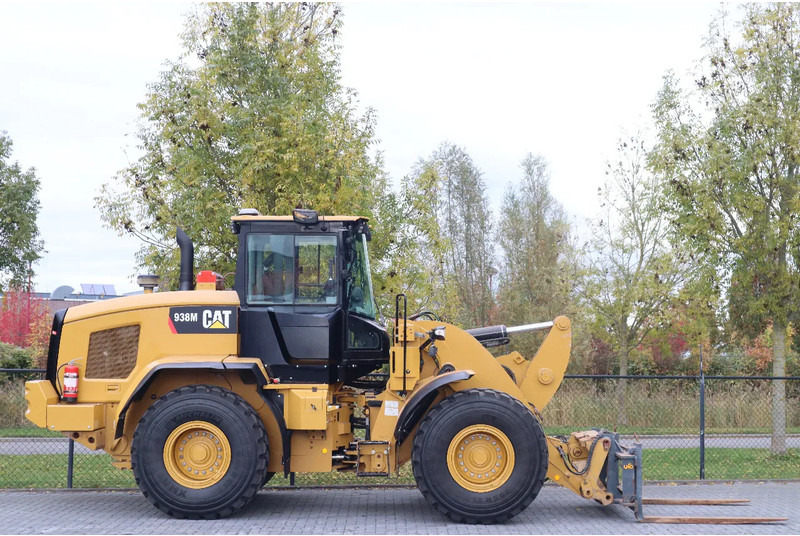 Caterpillar 938 M | 2X BUCKET | JIB | FORKS | BSS | GOOD CONDITION - Колёсный погрузчик: фото 4 Caterpillar 938 M | 2X BUCKET | JIB | FORKS | BSS | GOOD CONDITION - Колёсный погрузчик: фото 4