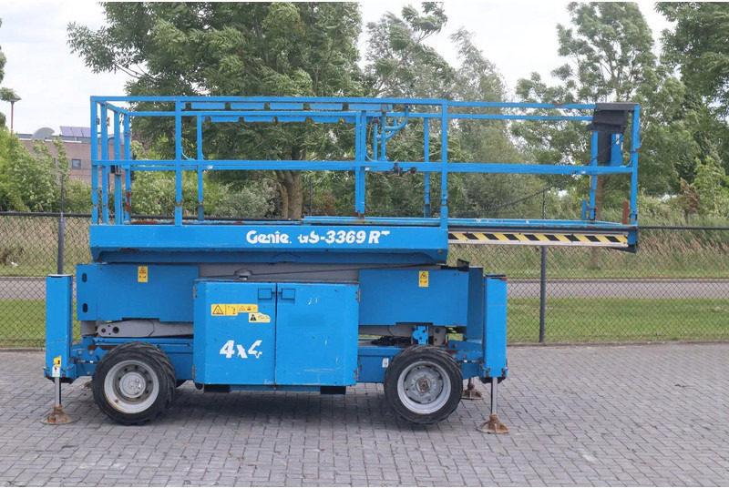 Genie GS-3369 RT | 12 METER | 454 kg - Ножничный подъемник: фото 4 Genie GS-3369 RT | 12 METER | 454 kg - Ножничный подъемник: фото 4