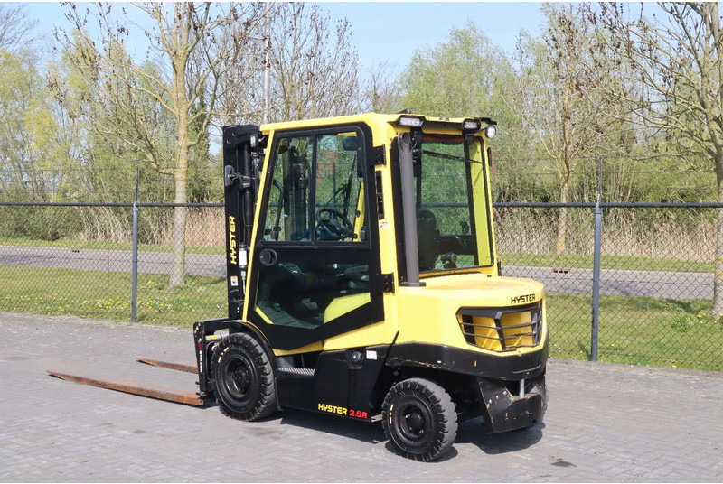 Hyster H2.5 A | BOOM SUSPENSION | SIDESHIFT | FORK EXTENTIONS | FORK POSITIONERS - Дизельный погрузчик: фото 3 Hyster H2.5 A | BOOM SUSPENSION | SIDESHIFT | FORK EXTENTIONS | FORK POSITIONERS - Дизельный погрузчик: фото 3