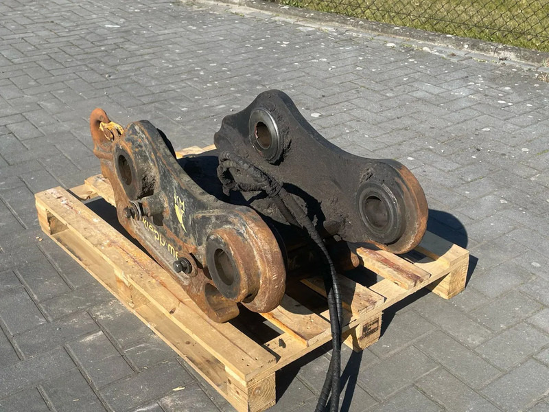 Klepp Mek KM70 | S70 | G70 | QUICK COUPLER | SNELWISSEL - Гидроножницы: фото 4 Klepp Mek KM70 | S70 | G70 | QUICK COUPLER | SNELWISSEL - Гидроножницы: фото 4