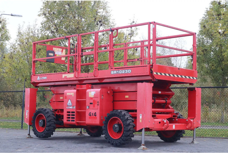 LGMG SR1023D | 12 METER | 1.100 KG - Ножничный подъемник: фото 2 LGMG SR1023D | 12 METER | 1.100 KG - Ножничный подъемник: фото 2