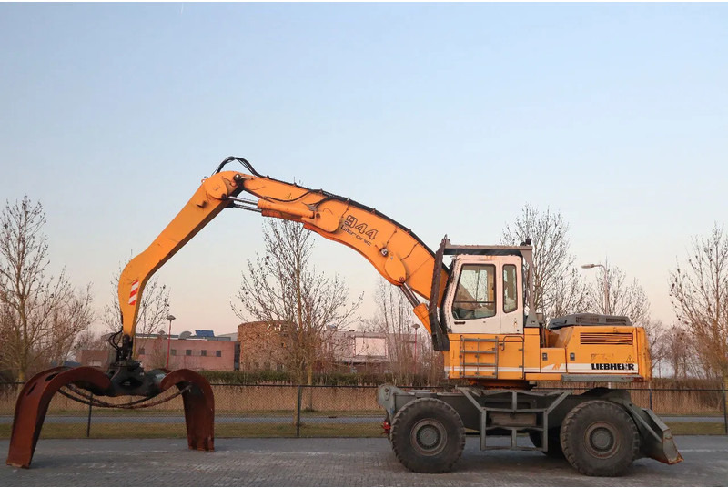 Liebherr A944 B HD | LOG GRAPPLE | HOLZGREIFER | TIMBER - Харвестер: фото 1 Liebherr A944 B HD | LOG GRAPPLE | HOLZGREIFER | TIMBER - Харвестер: фото 1