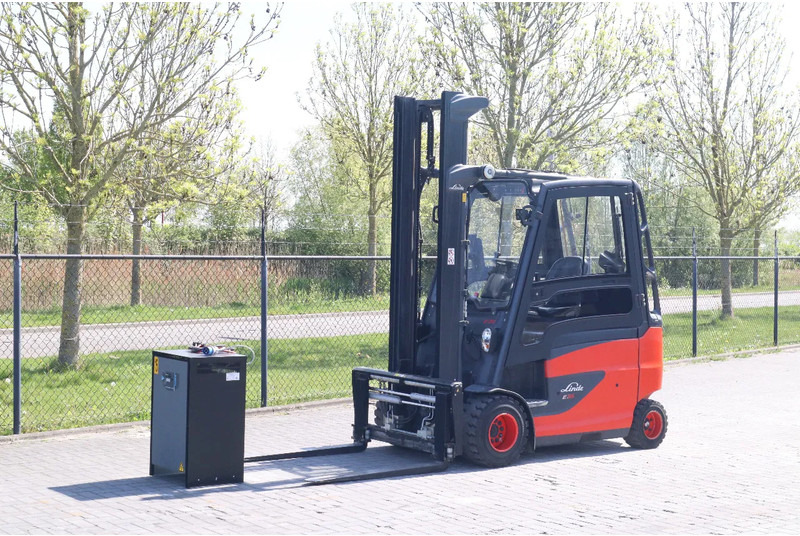 Linde E35 HL-01 | SIDESHIFT | POSITIONERS | LOW HOURS - Электропогрузчик: фото 2 Linde E35 HL-01 | SIDESHIFT | POSITIONERS | LOW HOURS - Электропогрузчик: фото 2