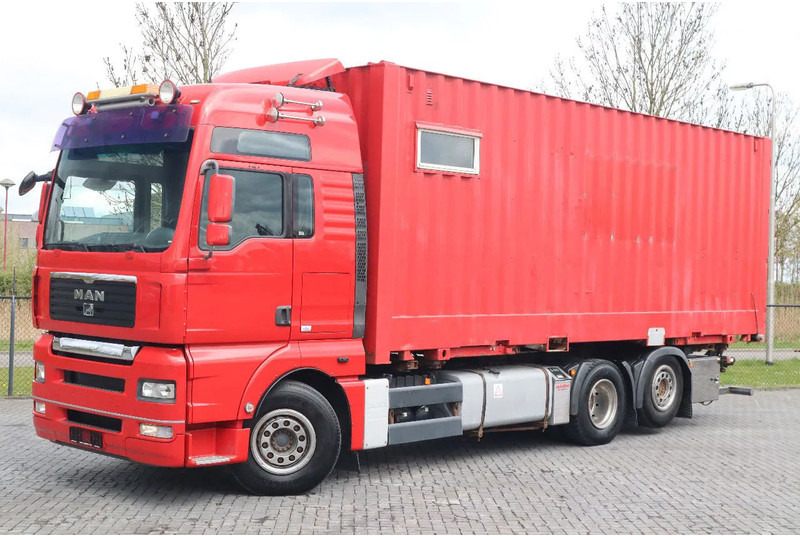 MAN TGA 26.480 | 6X2 | RETARDER | BDF | MOBILE WORKSHOP - Грузовик-контейнеровоз/ Сменный кузов: фото 1 MAN TGA 26.480 | 6X2 | RETARDER | BDF | MOBILE WORKSHOP - Грузовик-контейнеровоз/ Сменный кузов: фото 1