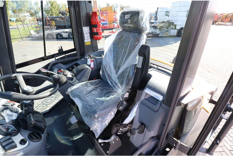 Mecalac AF 1200 | NEW / UNUSED | 40 KM/H | BUCKET | FULL OPTION в лизинг Mecalac AF 1200 | NEW / UNUSED | 40 KM/H | BUCKET | FULL OPTION: фото 15 Mecalac AF 1200 | NEW / UNUSED | 40 KM/H | BUCKET | FULL OPTION в лизинг Mecalac AF 1200 | NEW / UNUSED | 40 KM/H | BUCKET | FULL OPTION: фото 15