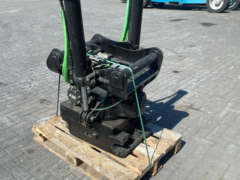 STEELWRIST X26 SQ70 | S70 | OILQUICK | ROTOTILT | NEW / UNUSED - Тилтротатор для Строительной техники: фото 4 STEELWRIST X26 SQ70 | S70 | OILQUICK | ROTOTILT | NEW / UNUSED - Тилтротатор для Строительной техники: фото 4