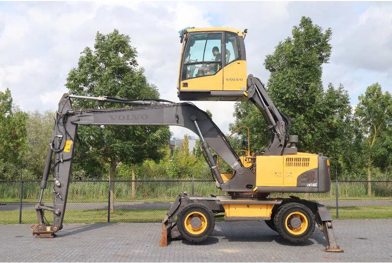 Volvo EW160 C | QUICK COUPLER | ELEVATING CABIN | UMSCHLAG - Колёсный экскаватор: фото 1 Volvo EW160 C | QUICK COUPLER | ELEVATING CABIN | UMSCHLAG - Колёсный экскаватор: фото 1