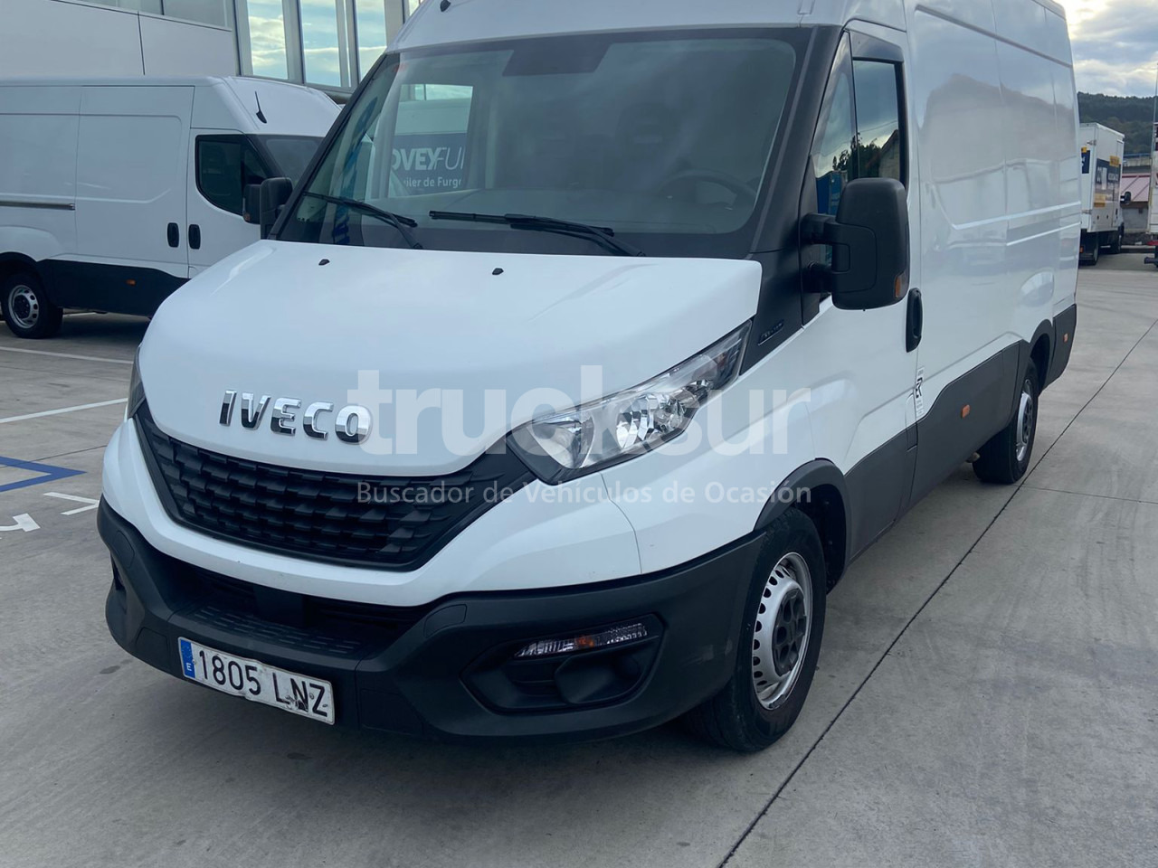 IVECO 35S14 12M3 - Фургон с закрытым кузовом: фото 3 IVECO 35S14 12M3 - Фургон с закрытым кузовом: фото 3