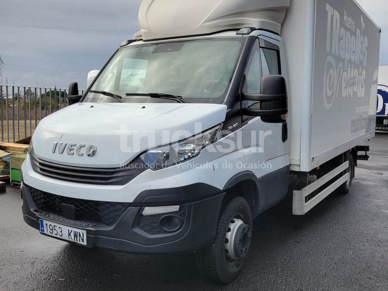 IVECO 72C18 P/E - Грузовик с закрытым кузовом: фото 2 IVECO 72C18 P/E - Грузовик с закрытым кузовом: фото 2