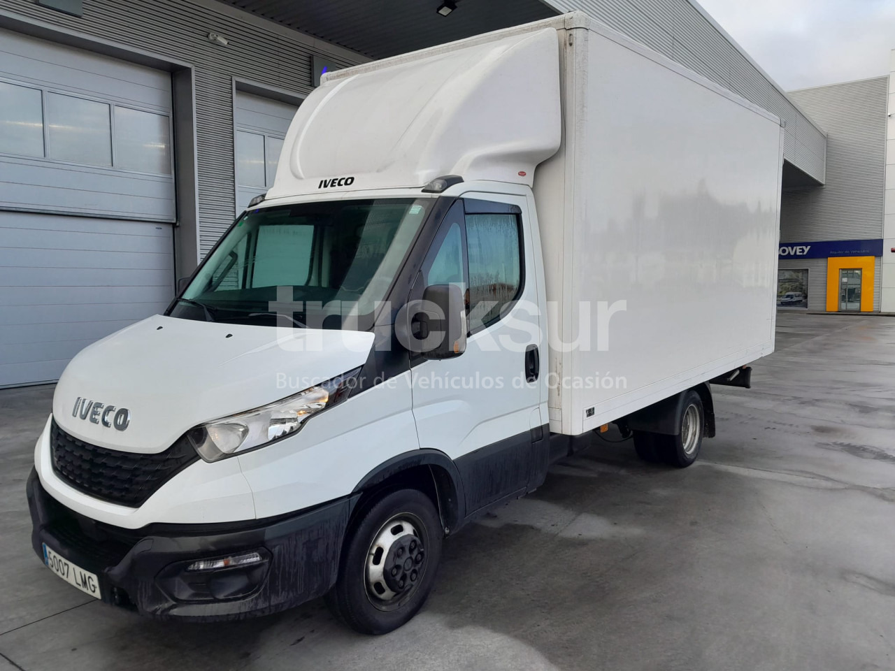 IVECO DAILY 35C16H - Фургон с закрытым кузовом: фото 1 IVECO DAILY 35C16H - Фургон с закрытым кузовом: фото 1