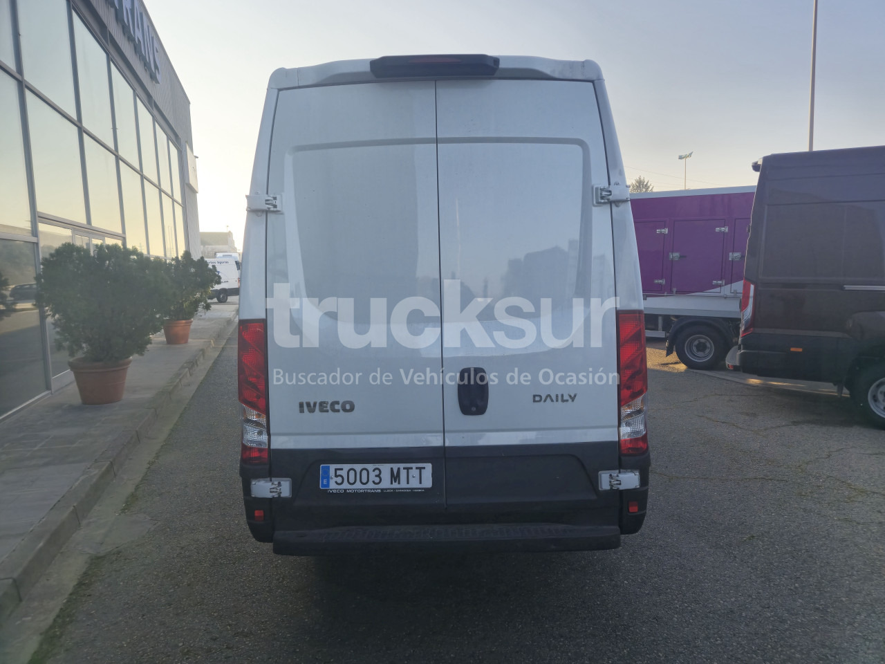 IVECO DAILY 35S16V 12M3 - Фургон с закрытым кузовом: фото 5 IVECO DAILY 35S16V 12M3 - Фургон с закрытым кузовом: фото 5