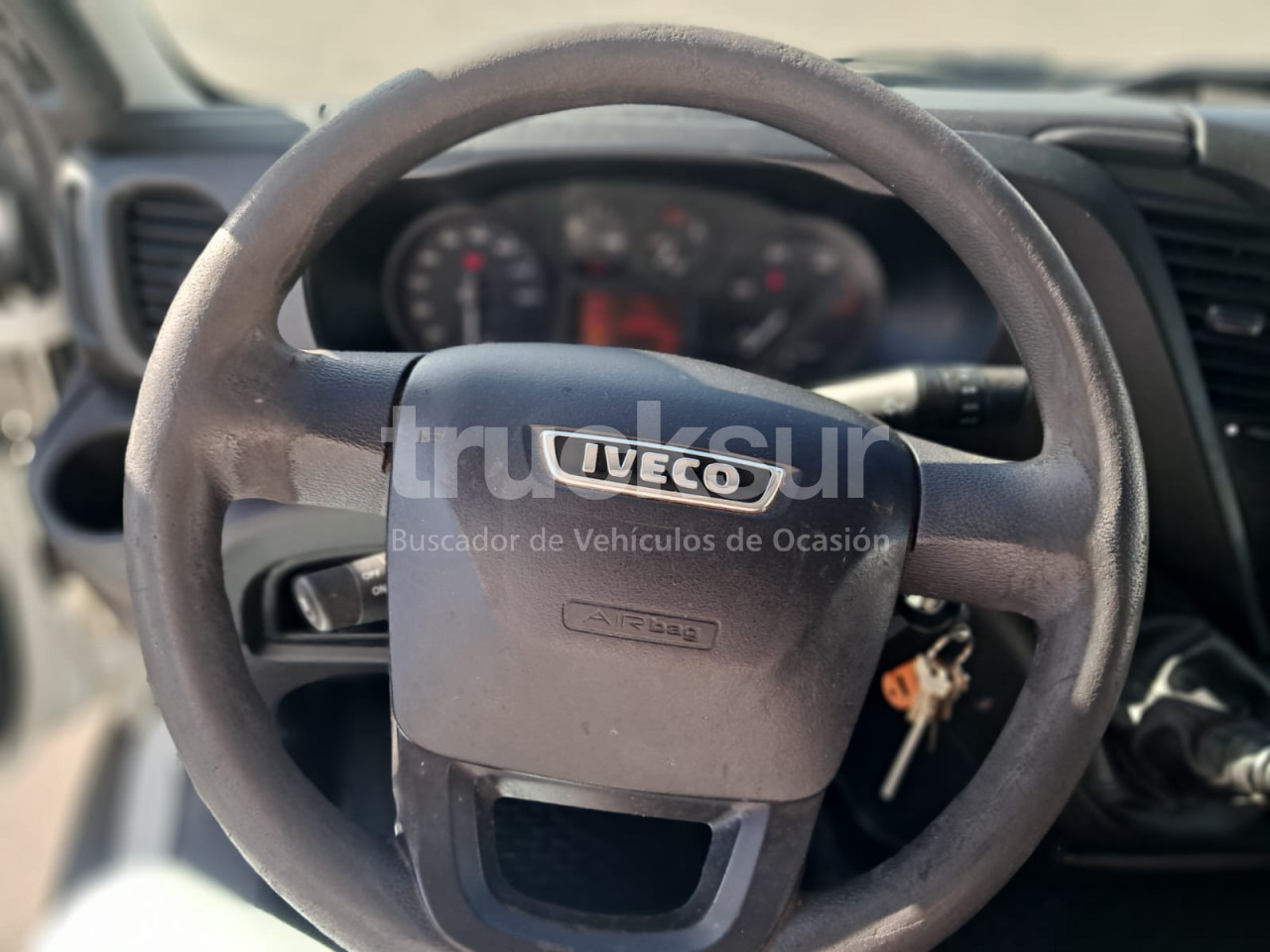 Грузовик с закрытым кузовом IVECO DAILY 72C18 FRC-X THK: фото 10